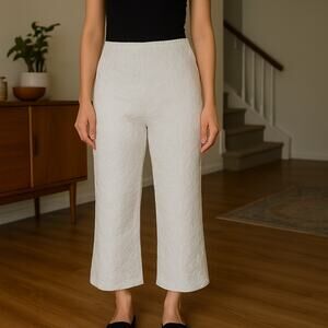 Vintage White Textured Floral Jacquard Pants Cropped Wide Leg 21” Inseam